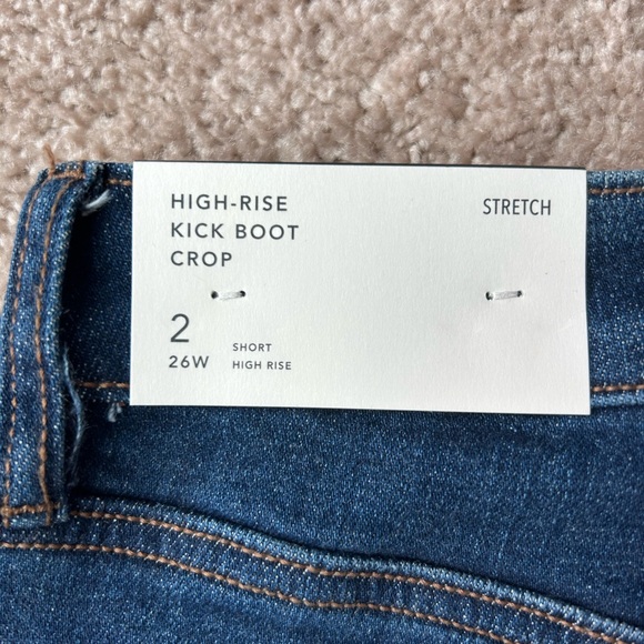 👖 Women’s American Eagle Kick Boot Crop Jeans - Size 2P - Picture 5 of 7
